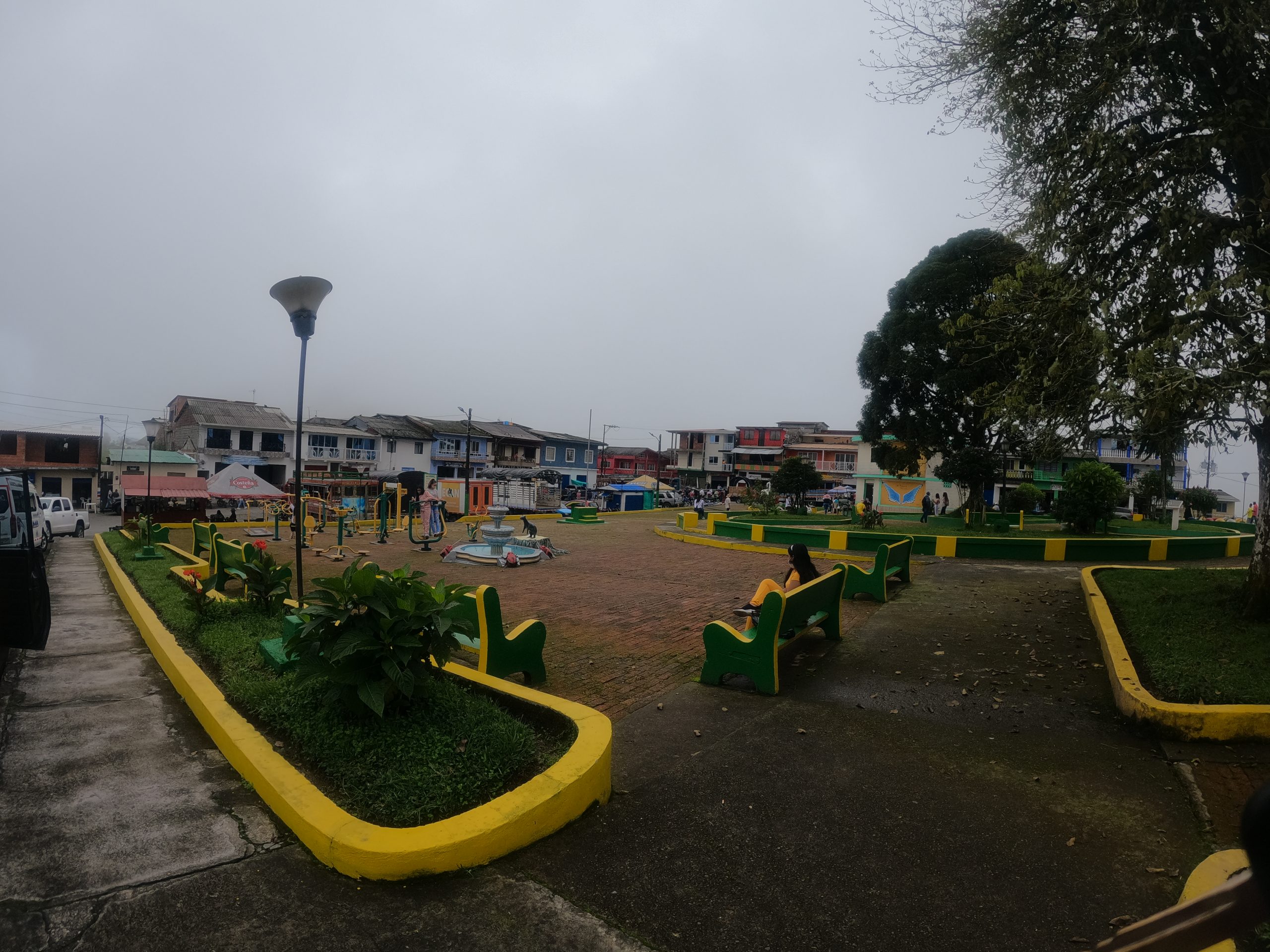 vista del pueblo de florencia caldas